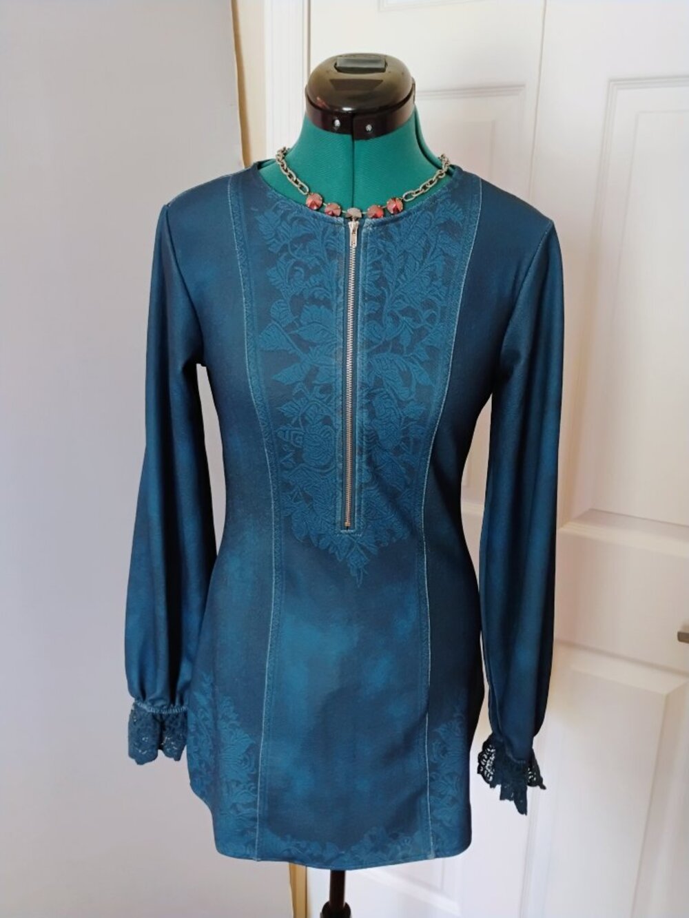 Navy Blue Lace Cuff Zip Mini Dress size Extra Small